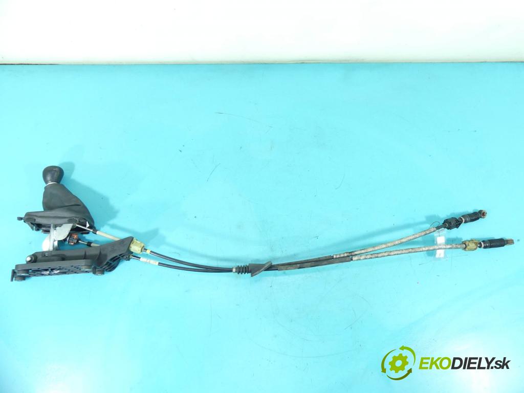 Mazda 3 I BK 2003-2009 2.0 16V 150 HP manual 110 kW 2000 cm3 4- Páka: Změny: stupeň,rýchlosť  (Rýchlostné páky / kulisy)