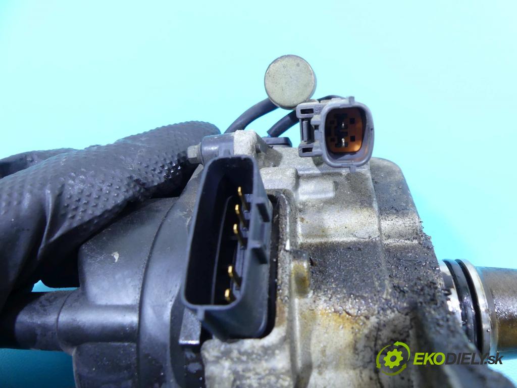 Nissan Micra K11 1992-2003 1.0 16V 54 HP manual 40 kW 997 cm3 5- rozdeľovač 22100-99B03 (Rozdeľovače)