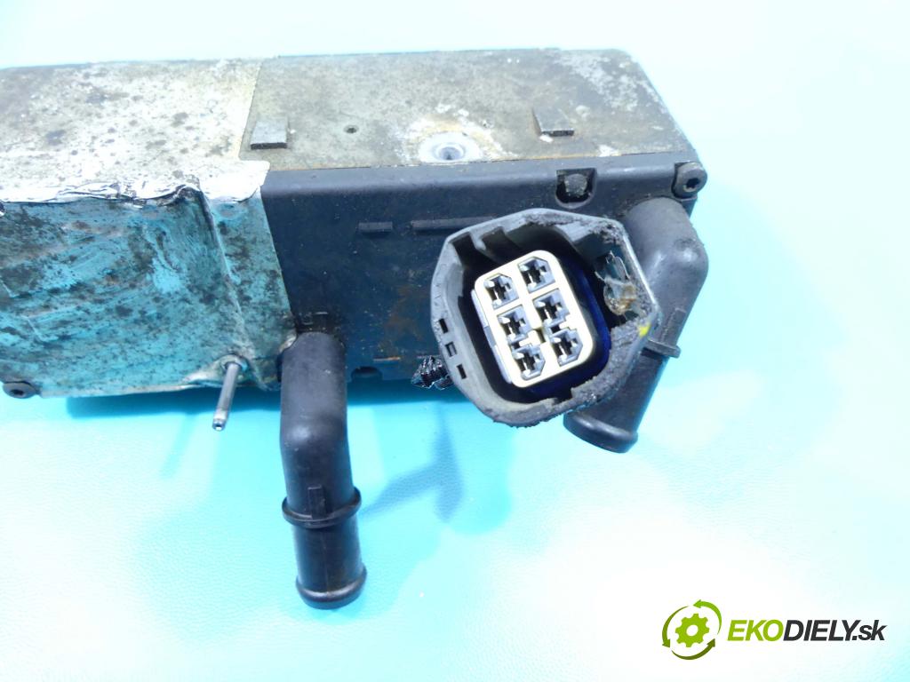 Mazda 5  2005-2010 2.0 citd 143 hp manual 105 kW 1998 cm3 5- Webasto 306494AJ (Webasto ohřívače)