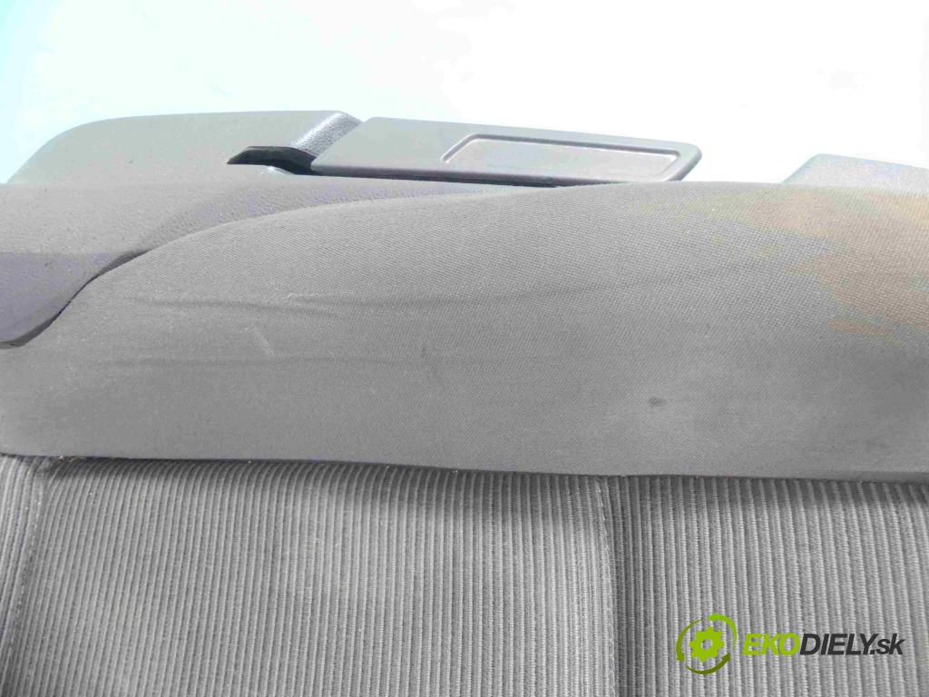 Vw Golf V 2003-2009 1.6 SR 102 HP manual 75 kW 1595 cm3 5- Sedačka ľavý  (Sedačky, sedadlá)