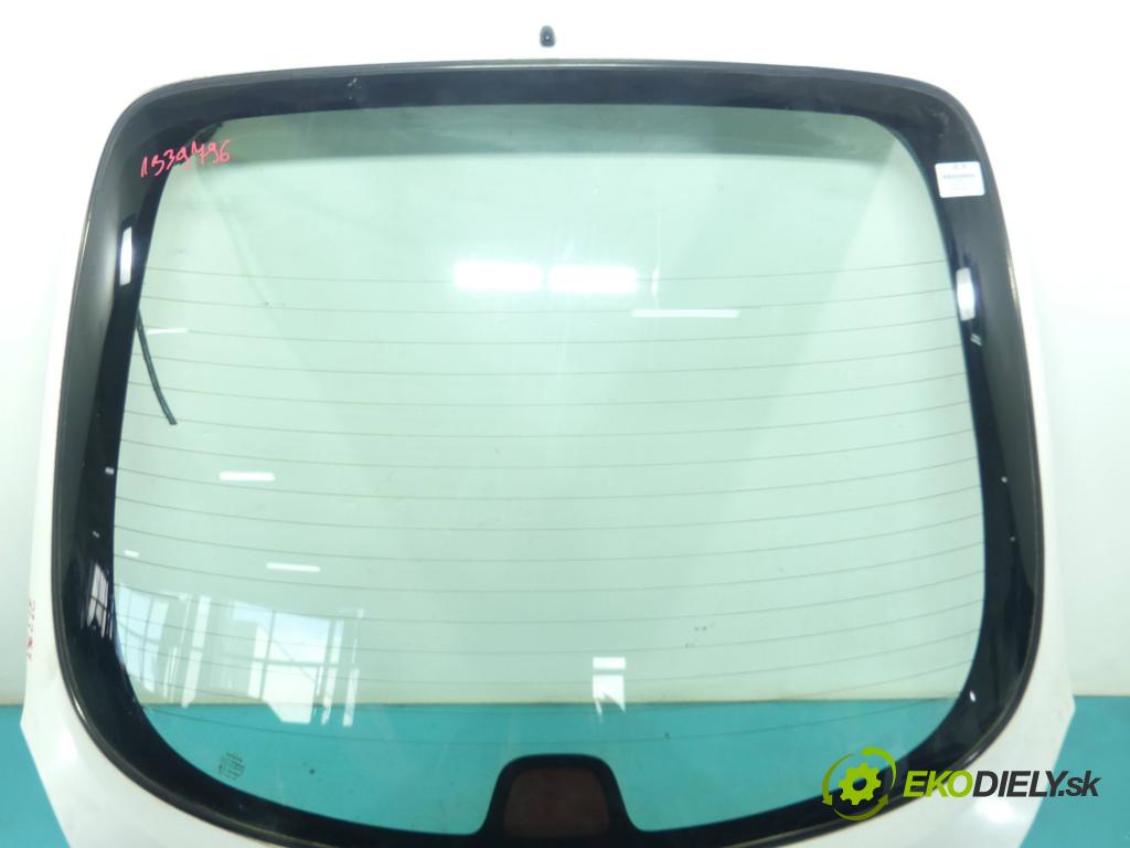 Toyota Corolla E11 1997-2002 1.4 vvti 97KM manual 71 kW 1398 cm3 5- zadní kufrové dveře  (Zadní kapoty)