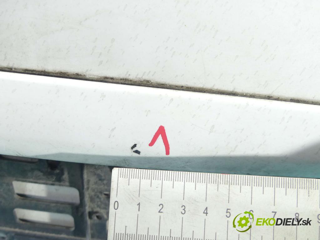 Toyota Corolla E11 1997-2002 1.4 vvti 97KM manual 71 kW 1398 cm3 5- zadní kufrové dveře  (Zadní kapoty)