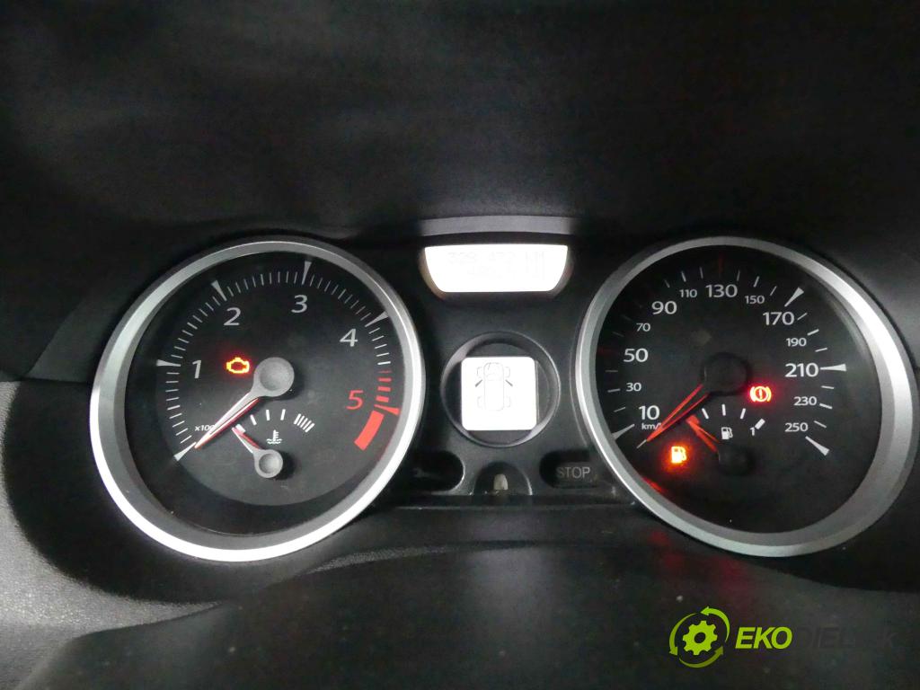 Renault Megane II 2003-2008 1.9 dci 131 HP manual 96 kW 1870 cm3 5- prístrojovka/ budíky 8200720313 (Prístrojové dosky, displeje)