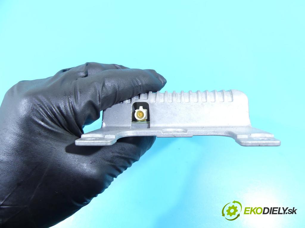 Bmw 5 E60 2003-2010 2.0d 150 HP manual 110 kW 1995 cm3 4- Zesilovač: 9226711 (Zosilňovače)