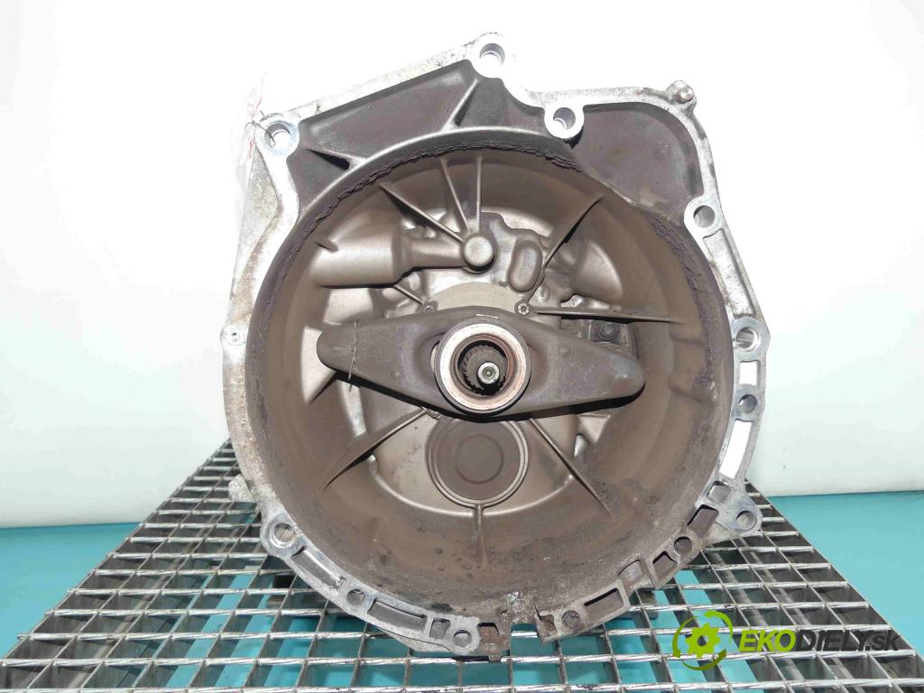 Bmw 5 E60 2003-2010 2.0d 150 HP manual 110 kW 1995 cm3 4- prevodovka stupeň,rýchlosť manual HES