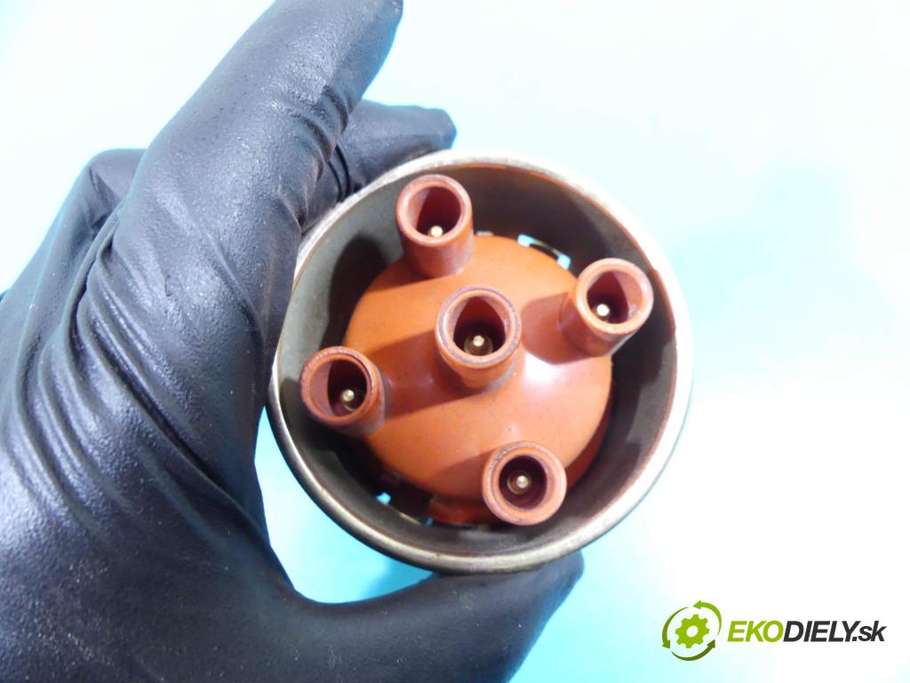 Skoda Octavia I 1996-2010 1.6 8V 75 HP manual 55 kW 1598 cm3 5- rozdeľovač (Rozdeľovače)