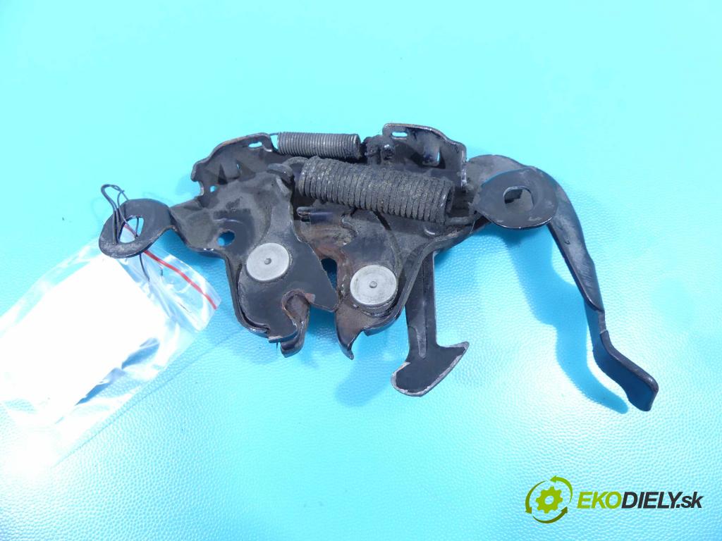 Nissan Qashqai I J10 2006-2013 1.6 dci 131 hp manual 96 kW 1598 cm3 5- zámek kapoty