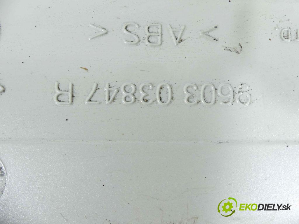 Renault Koleos I 2008-2016 2.0 dci 150 HP manual 110 kW 1995 cm3 5- Spoiler: 960303847R (Spoilery)
