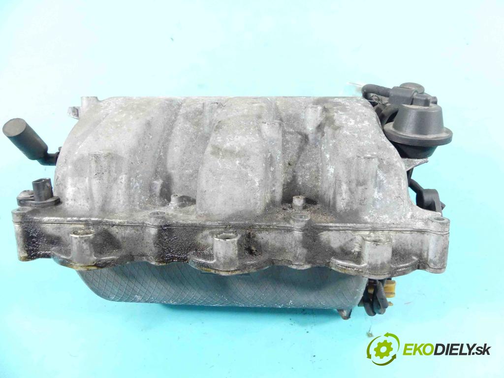 Mercedes C W204 2007-2014 3.0 V6 231 HP automatic 170 kW 2996 cm3 4- zvod nasávací A2721402401 (Sacie potrubia)