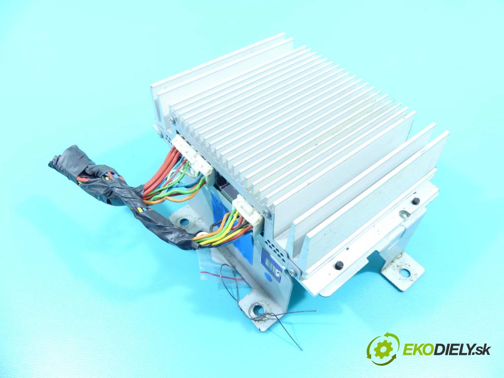 Kia Sportage III 2010-2015 2.0 crdi 136 HP automatic 100 kW 1995 cm3 5- Zesilovač: 963703W300 (Zosilňovače)