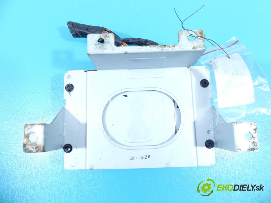 Kia Sportage III 2010-2015 2.0 crdi 136 HP automatic 100 kW 1995 cm3 5- Zesilovač: 963703W300 (Zosilňovače)