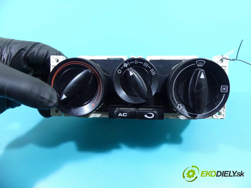Seat Toledo II 1998-2004 1.9 tdi 110 HP manual 81 kW 1896 cm3 4- panel kúrenia 1M0820045A
