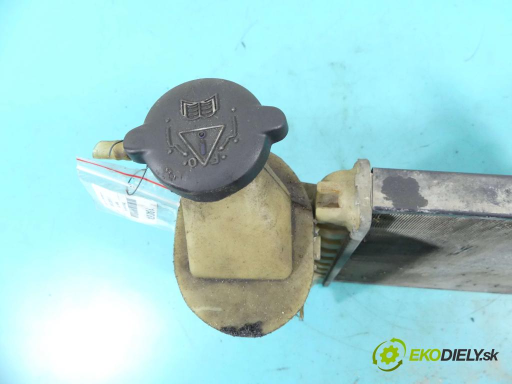 Peugeot 306 1.4 75 HP manual 55 kW 1361 cm3 5- chladič voda:  (Chladiče vody)