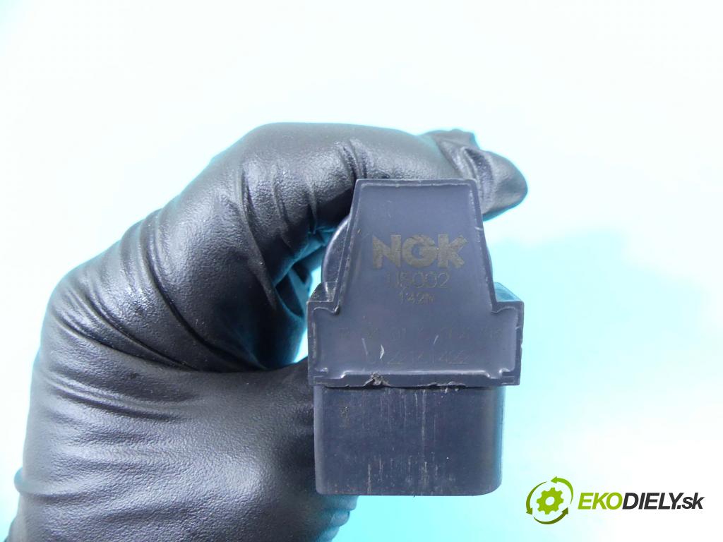 Vw Golf V 2003-2009 1.4 FSI 90 HP manual 66 kW 1390 cm3 3- cievka zapaľovacia U5002 (Zapaľovacie cievky, moduly)