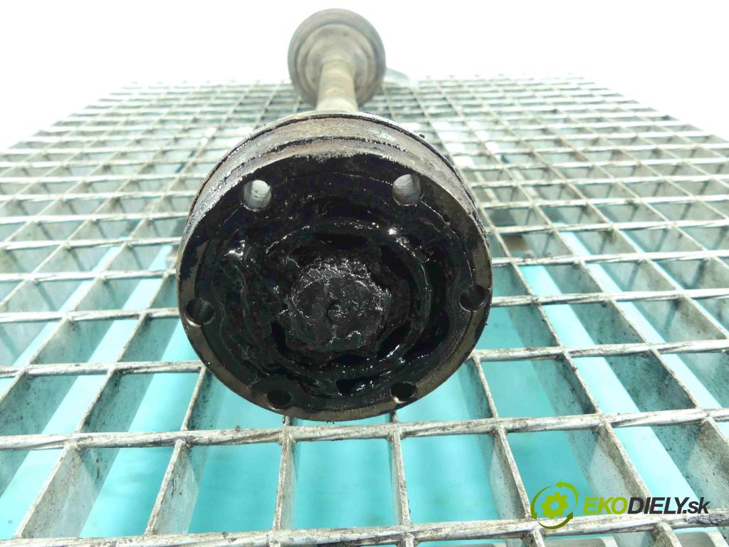 Vw Golf V 2003-2009 1.4 FSI 90 HP manual 66 kW 1390 cm3 3- poloos ľavé  (Poloosy)