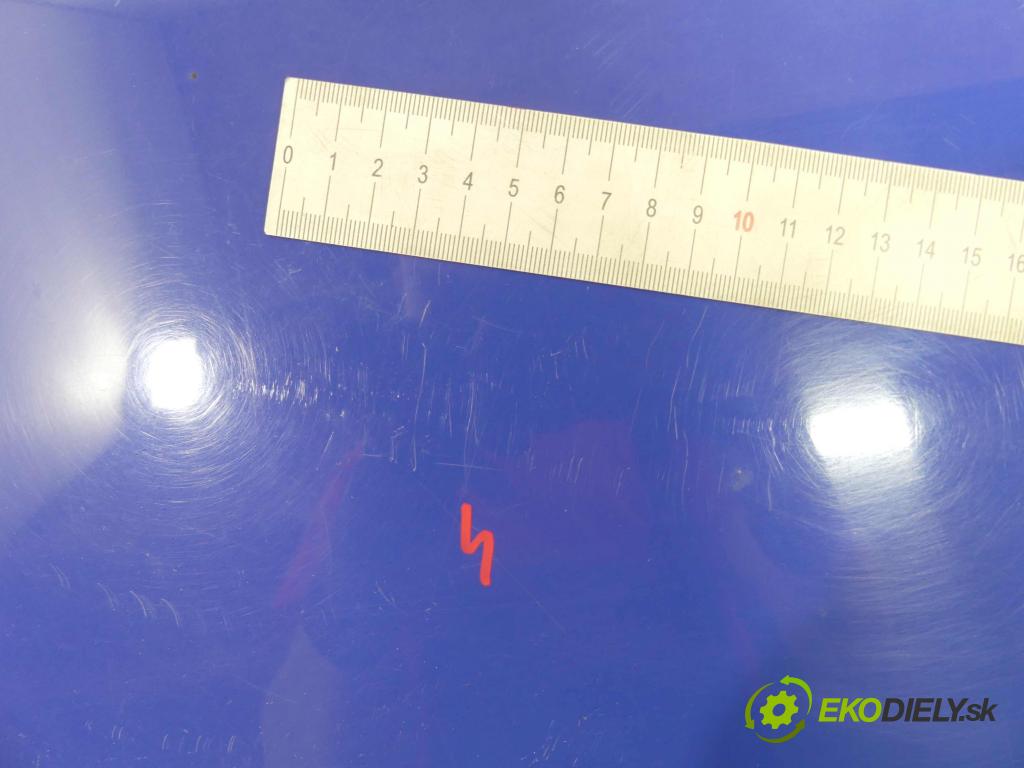 Mercedes C W202 1993-2001 2.2d 95 hp manual 70 kW 2155 cm3 4- zadní kufrové dveře  (Zadní kapoty)