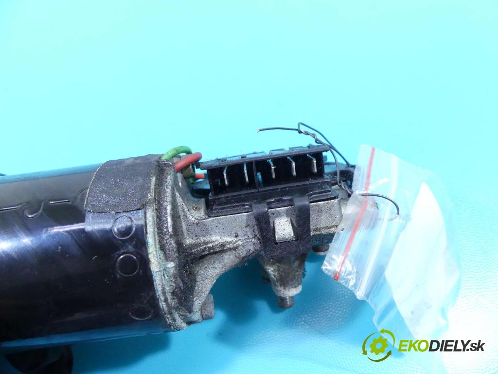 Ford Focus Mk1 1998-2004 1.8 16V 116 HP manual 85 kW 1796 cm3 5- motor stieračov predné 0390241362