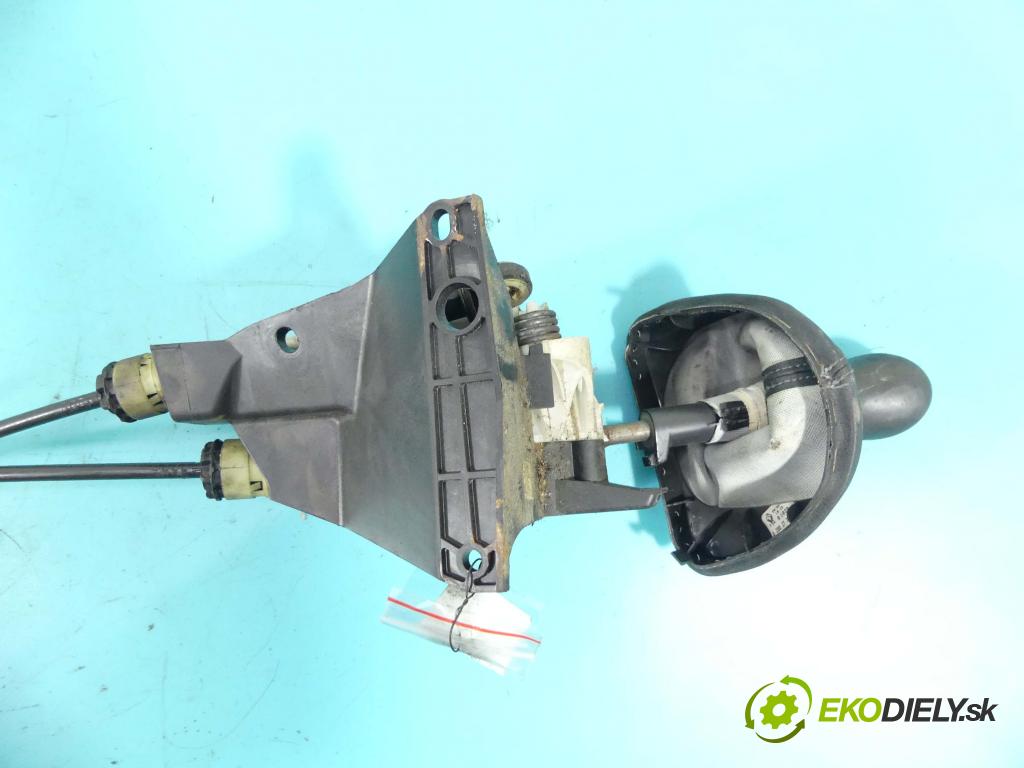 Renault Master II 1998-2010 2.5 dci 101 HP manual 74 kW 2463 cm3 5- Páka: Změny: stupeň,rýchlosť 8200201293 (Rýchlostné páky / kulisy)