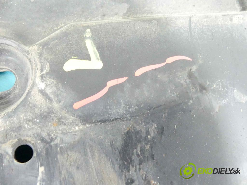 Nissan Qashqai I J10 2006-2013 1.6 dci 131 HP manual 96 kW 1598 cm3 5- kryt motora dolní: 75892-BR00A