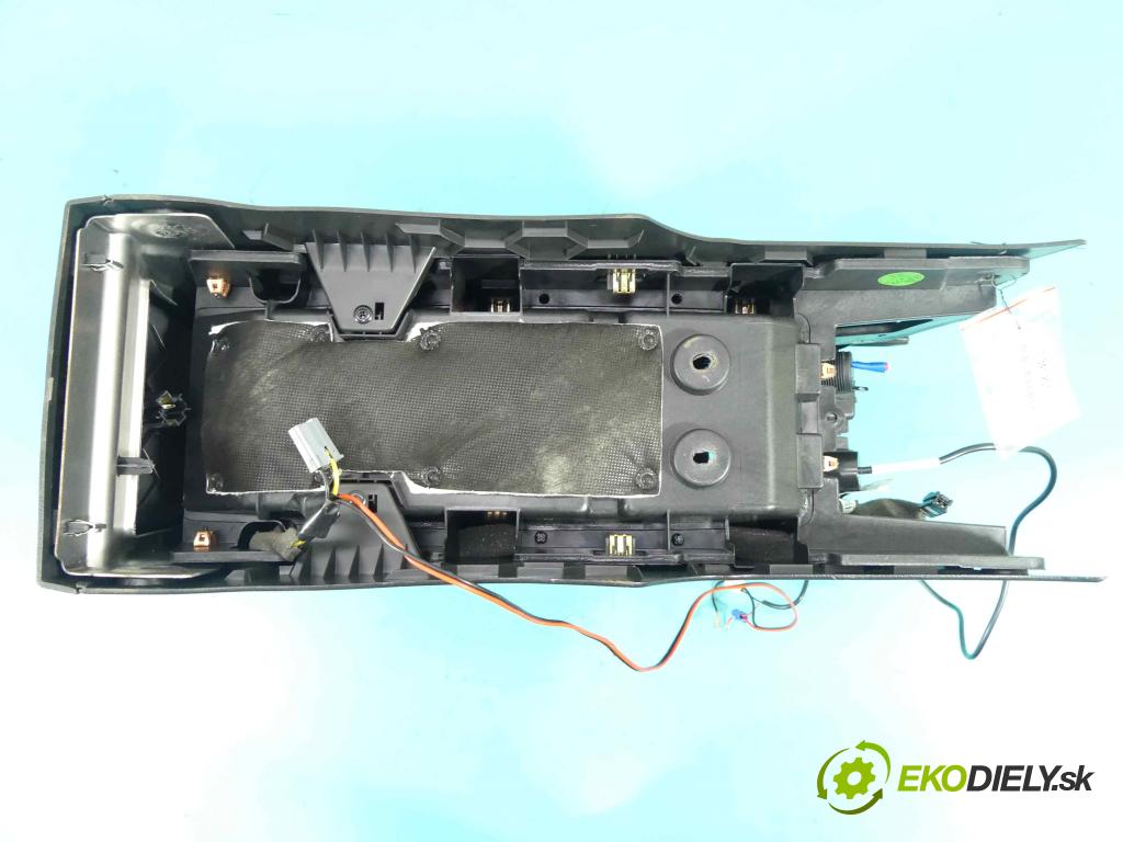 Chevrolet Captiva 2.2 VCDI 184hp manual 135 kW 2231 cm3 5- operadlo  (Lakťové opierky)