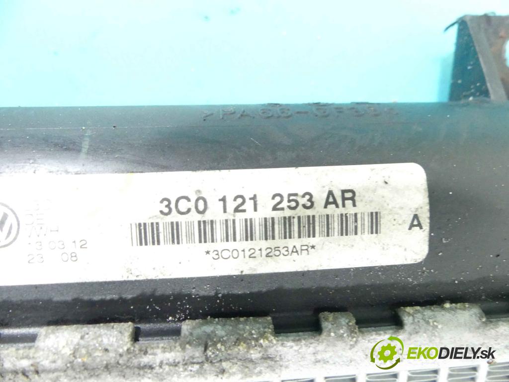 Vw Passat B7 2010-2014 2.0 tdi 140 HP manual 103 kW 1968 cm3 5- chladič voda: 3C0121253AR (Chladiče vody)