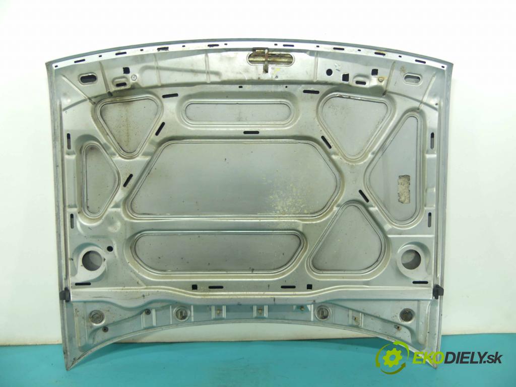 Vw Polo III 6N 1994-2001 1.4 mpi 60 HP manual 44 kW 1390 cm3 4- kapota predná