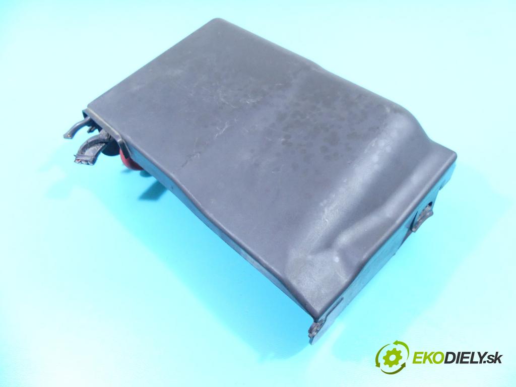 Vw Polo IV 9N 2001-2009 1.4 16V 75 hp manual 55 kW 1390 cm3 5- skříňka pojistková 6Q0937550 (Pojistkové skříňky)