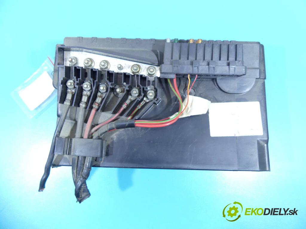 Vw Polo IV 9N 2001-2009 1.4 16V 75 hp manual 55 kW 1390 cm3 5- skříňka pojistková 6Q0937550 (Pojistkové skříňky)