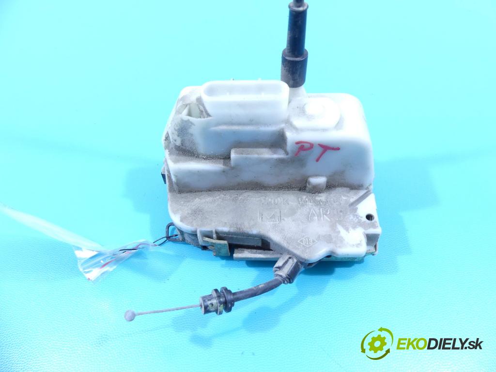 Citroen C3 I 2002-2009 1.4 hdi 68 hp manual 50 kW 1398 cm3 5- zámek zadní pravý 46977980