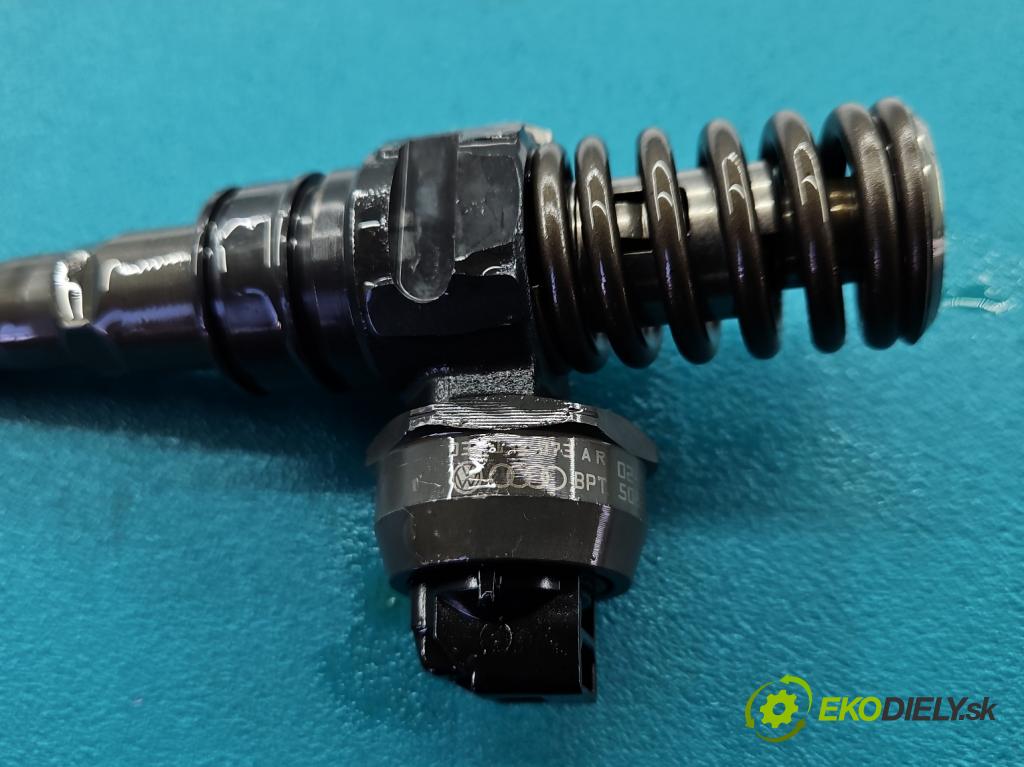 Audi A4 B6 2000-2004 1.9 tdi 131 HP manual 96 kW 1896 cm3 5- vstrekovacie čerpadlo 0414720214 (Vstrekovače)