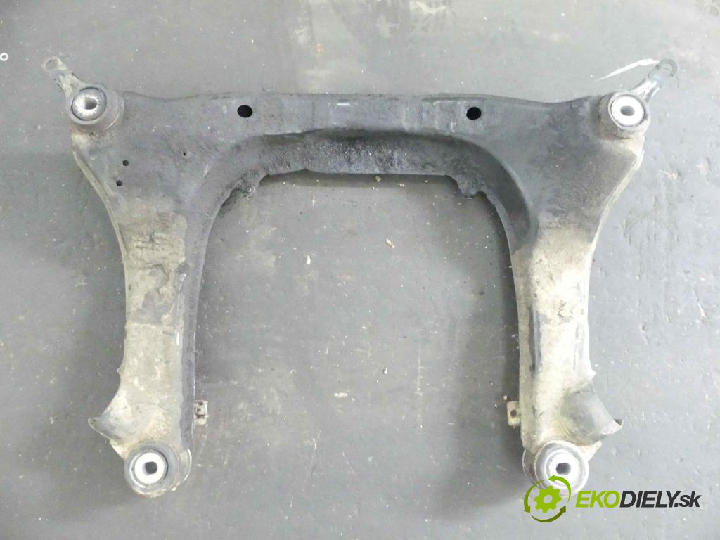 Audi A4 B6 2000-2004 1.9 tdi 131 hp manual 96 kW 1896 cm3 5- výztuha motoru 