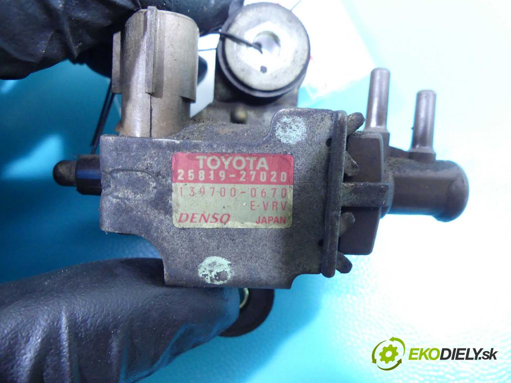 Toyota Corolla E12 2001-2009 2.0 D4D 110 HP manual 81 kW 1995 cm3 5- ventil podtlaku 25819-27020 (Ventily)