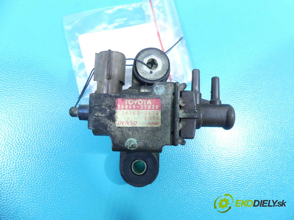 Toyota Corolla E12 2001-2009 2.0 D4D 110 HP manual 81 kW 1995 cm3 5- ventil podtlaku 25819-27020 (Ventily)