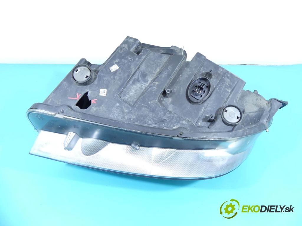 Bmw X1 E84 2009-2015 2.0d 136 HP manual 100 kW 1995 cm3 5- Reflektor: pravý 2990008 (Pravé)
