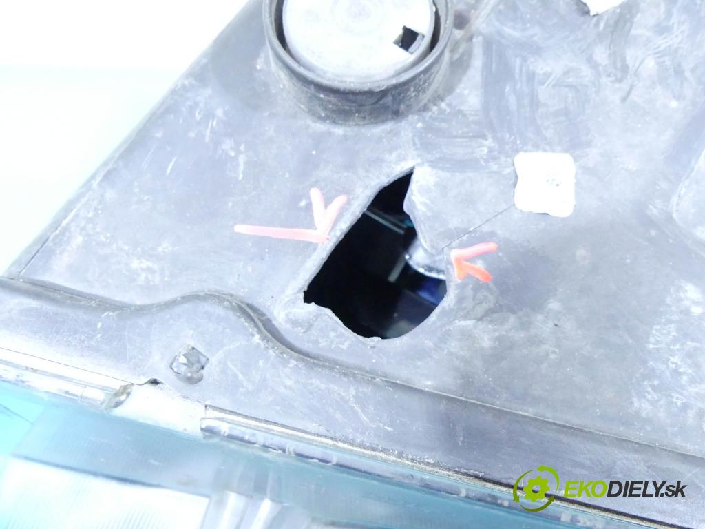 Bmw X1 E84 2009-2015 2.0d 136 HP manual 100 kW 1995 cm3 5- Reflektor: pravý 2990008 (Pravé)