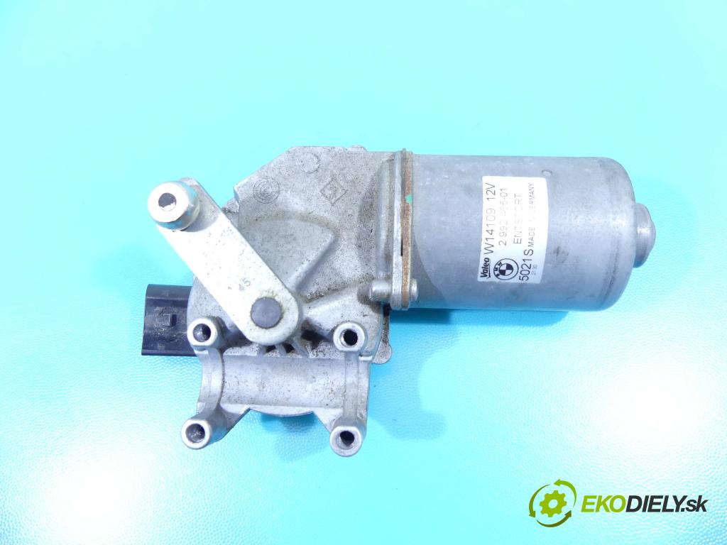 Bmw X1 E84 2009-2015 2.0d 136hp manual 100 kW 1995 cm3 5- motor stěračů přední 2992465
