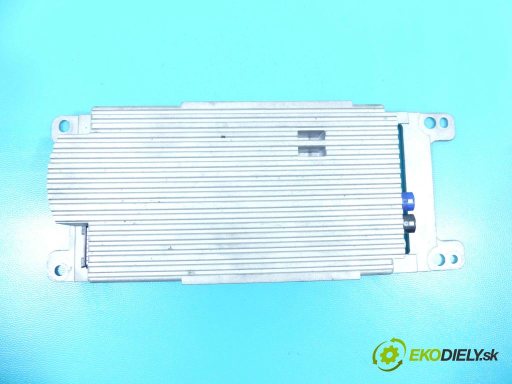 Bmw X1 E84 2009-2015 2.0d 136 HP manual 100 kW 1995 cm3 5- Zesilovač: 9257160-01 (Zosilňovače)