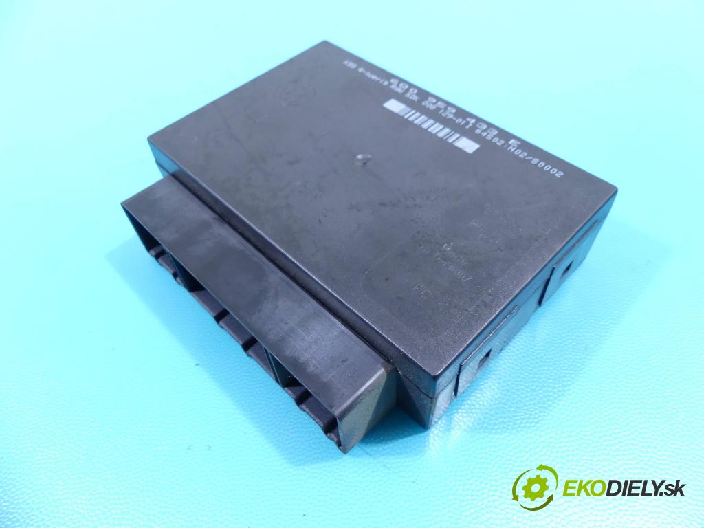 Seat Ibiza III 6L 2002-2008 1.4 16V 101 HP manual 74 kW 1390 cm3 3- modul riadiaca jednotka 6Q0959433E (Ostatné)