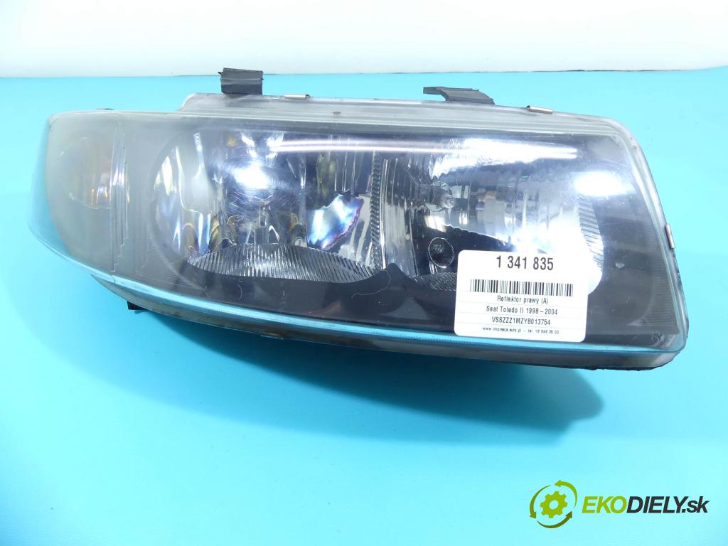Seat Toledo II 1998-2004 1.9 tdi 110 HP manual 81 kW 1896 cm3 4- Reflektor: pravý  (Pravé)