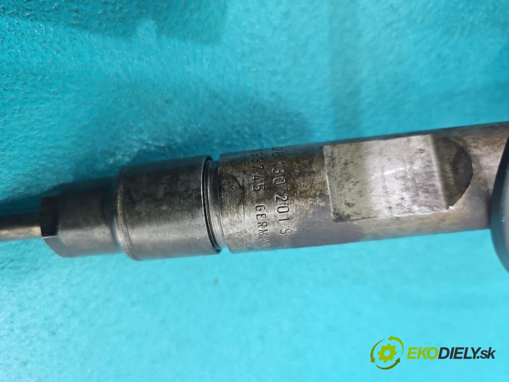 Seat Toledo II 1998-2004 1.9 tdi 110 hp manual 81 kW 1896 cm3 4- vstřikovač 028130201S (Vstřikovač paliva)