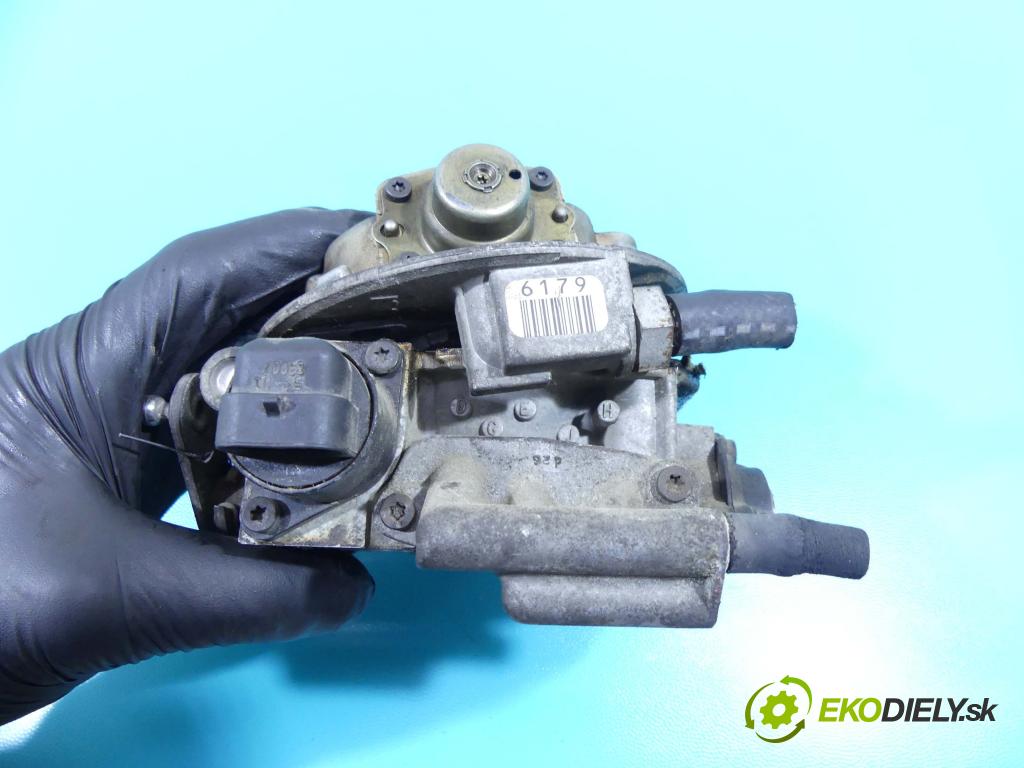 Opel Corsa B 1993-1999 1.4 60 HP manual 44 kW 1389 cm3 5- vstrekovač  (Karburátory)