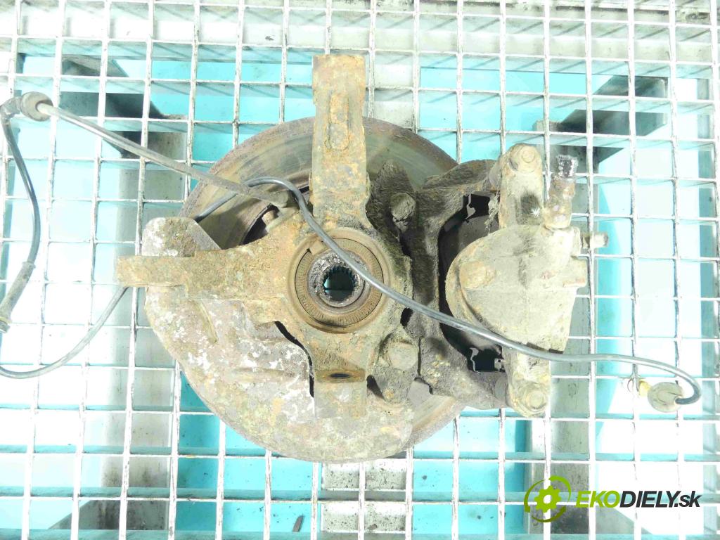 Fiat Albea 1.4 77 HP manual 57 kW 1368 cm3 4- náboj ľavé  (Náboje)