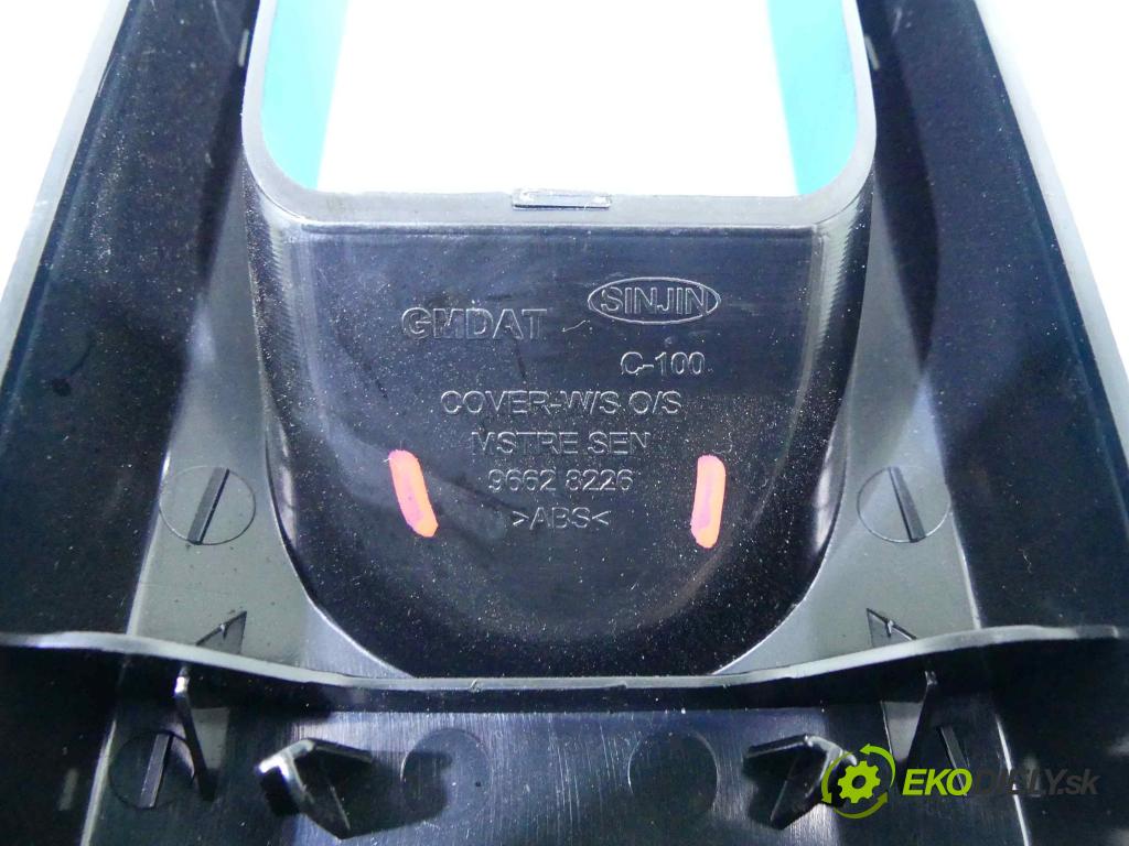 Chevrolet Captiva 2.2 VCDI 184hp manual 135 kW 2231 cm3 5- kryt plast 96628226