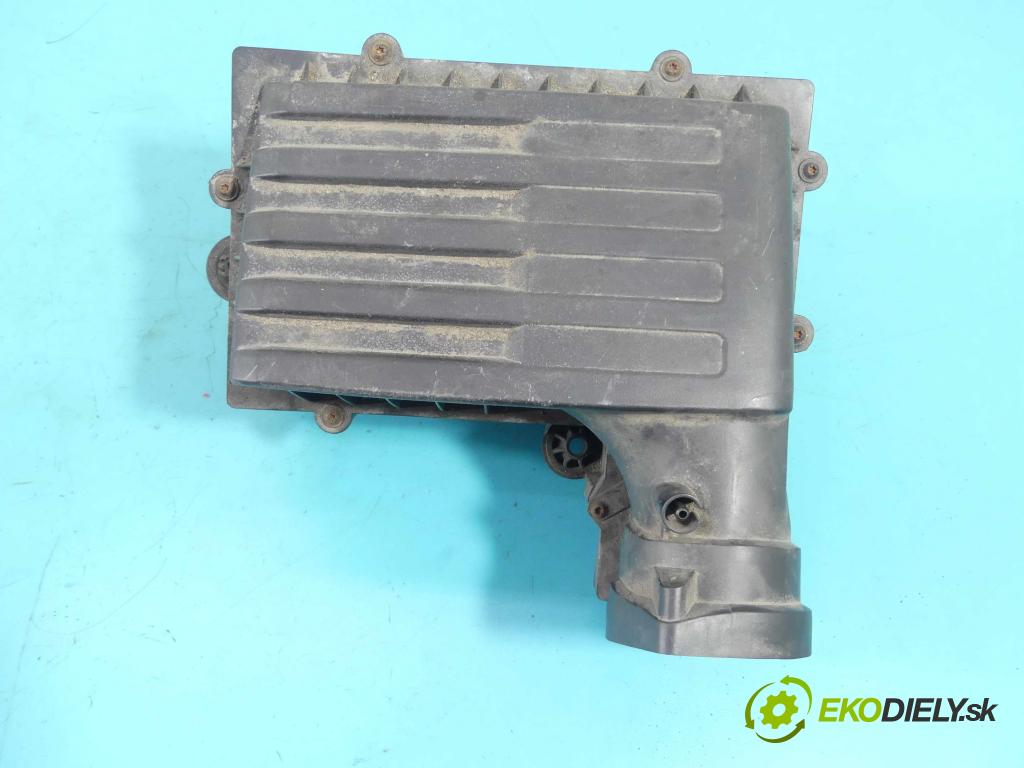 Vw Passat B8 2014 - 2.0 tdi 150 HP manual 110 kW 1968 cm3 5- obal filtra vzduchu 5Q0129607AA (Obaly filtrov vzduchu)