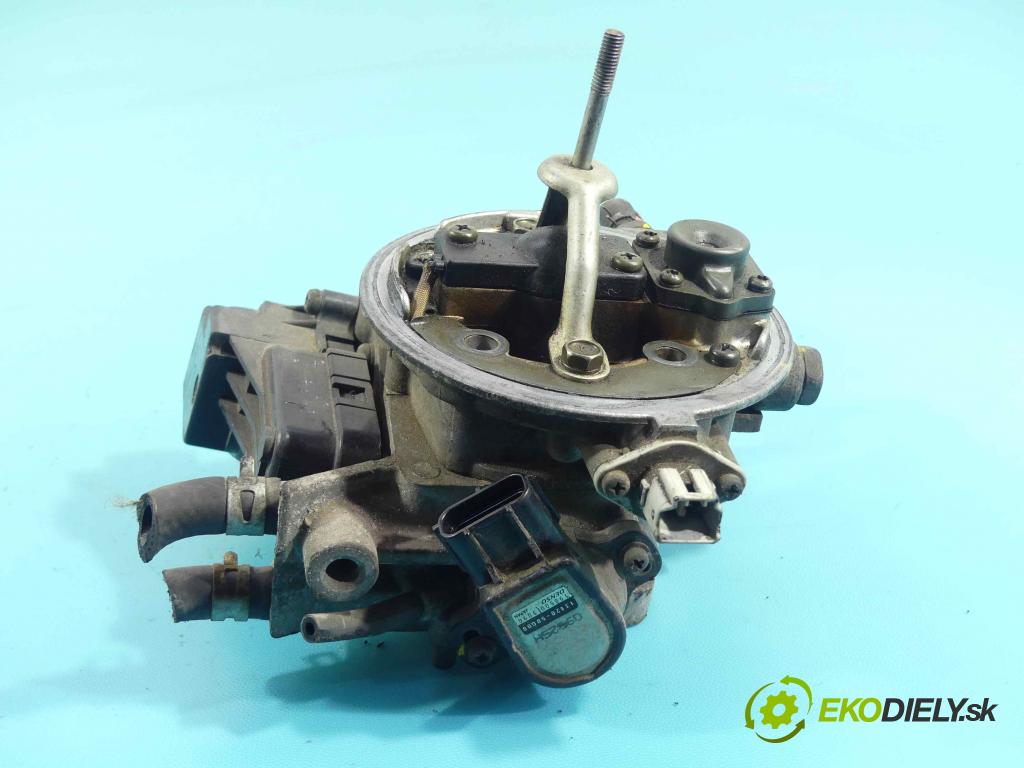 Suzuki Swift Mk5 1989-2004 1.0 53KM manual 39 kW 993 cm3 3- karburátor 13400-50G11 (Karburátory)