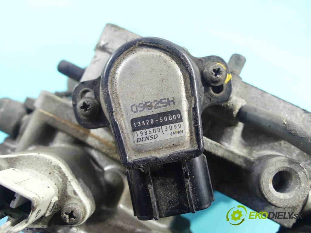 Suzuki Swift Mk5 1989-2004 1.0 53KM manual 39 kW 993 cm3 3- karburátor 13400-50G11 (Karburátory)