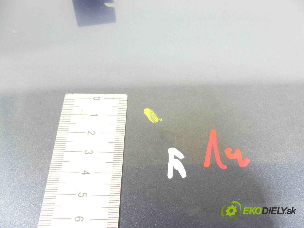 Vw Passat B8 2014 - 2.0 tdi 150 hp manual 110 kW 1968 cm3 5- zadní kufrové dveře  (Zadní kapoty)