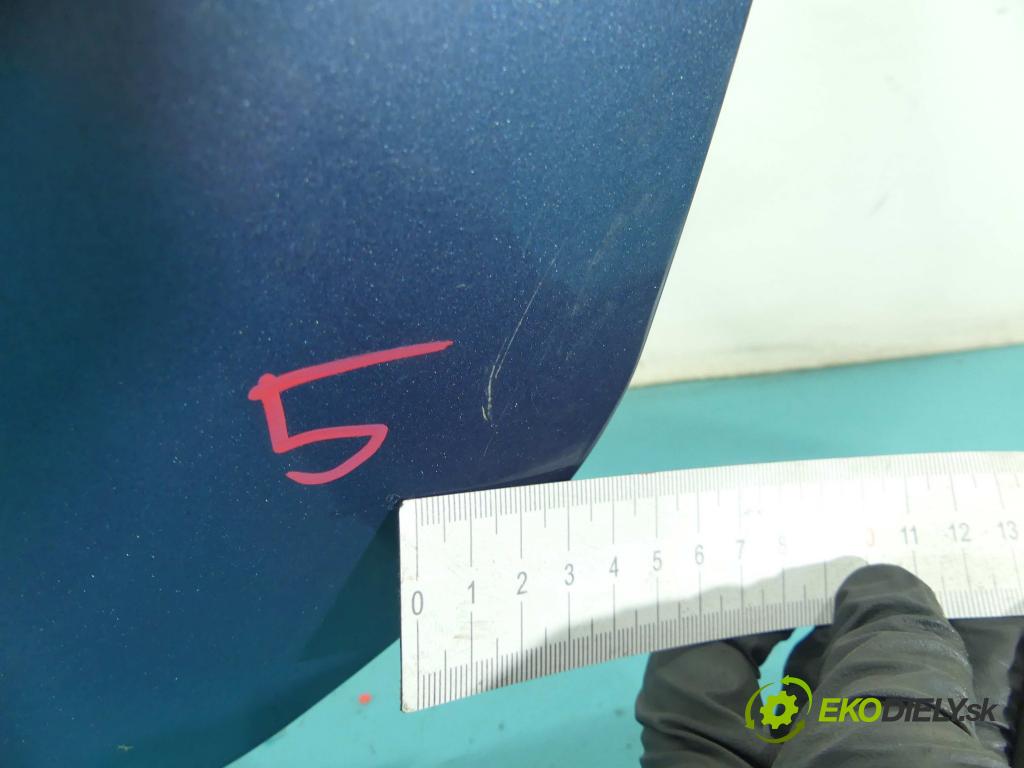 Vw Passat B8 2014 - 2.0 tdi 150 hp manual 110 kW 1968 cm3 5- zadní kufrové dveře  (Zadní kapoty)