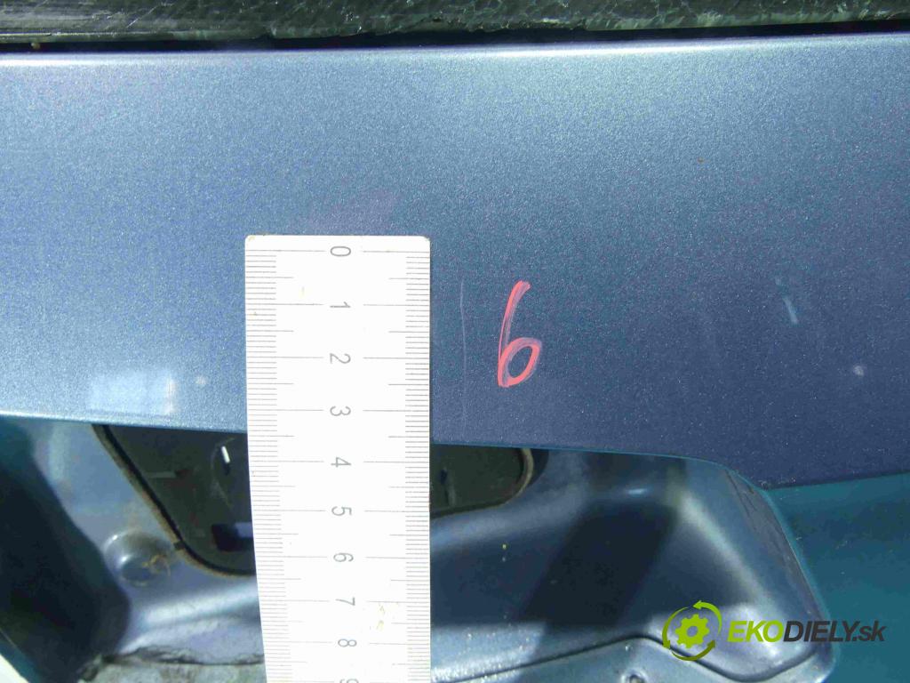 Vw Passat B8 2014 - 2.0 tdi 150 hp manual 110 kW 1968 cm3 5- zadní kufrové dveře  (Zadní kapoty)