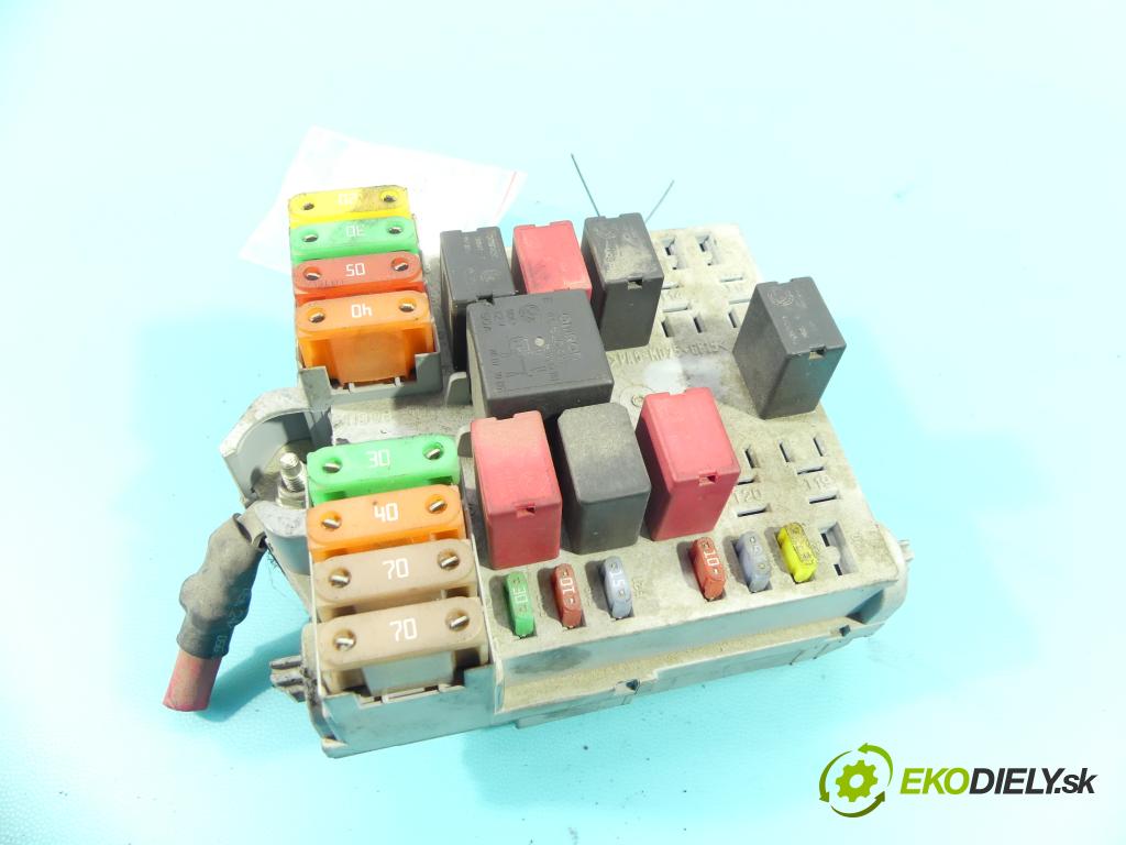 Fiat Idea 1,3.0 jtd 69KM manual 51 kW 1248 cm3 5- skříňka pojistková 51799613 (Pojistkové skříňky)